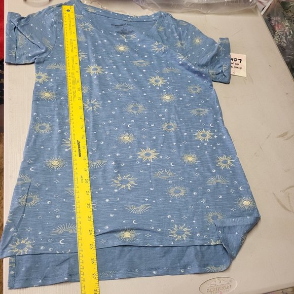 New Sweatshirt Project Women's Small Shirt Blue Sun Moon Blouse Short Sleeve Top - Picture 11 of 12
